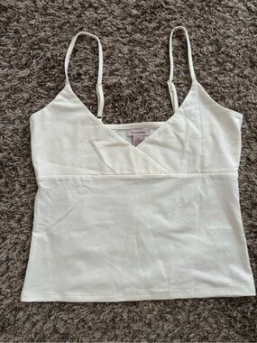 Since Forever XL Cross front Crop Top